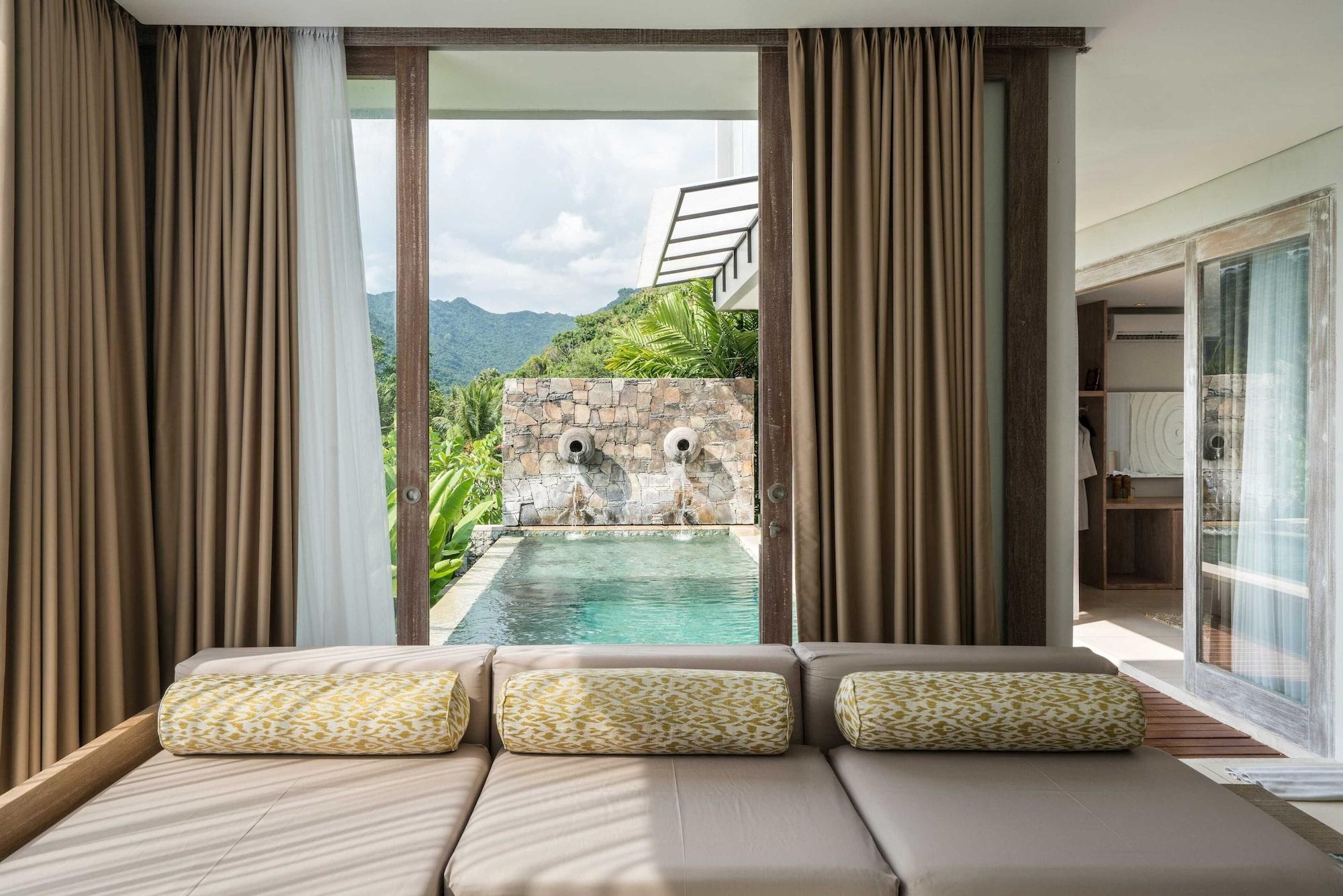 Svarga Resort Lombok Senggigi Ngoại thất bức ảnh